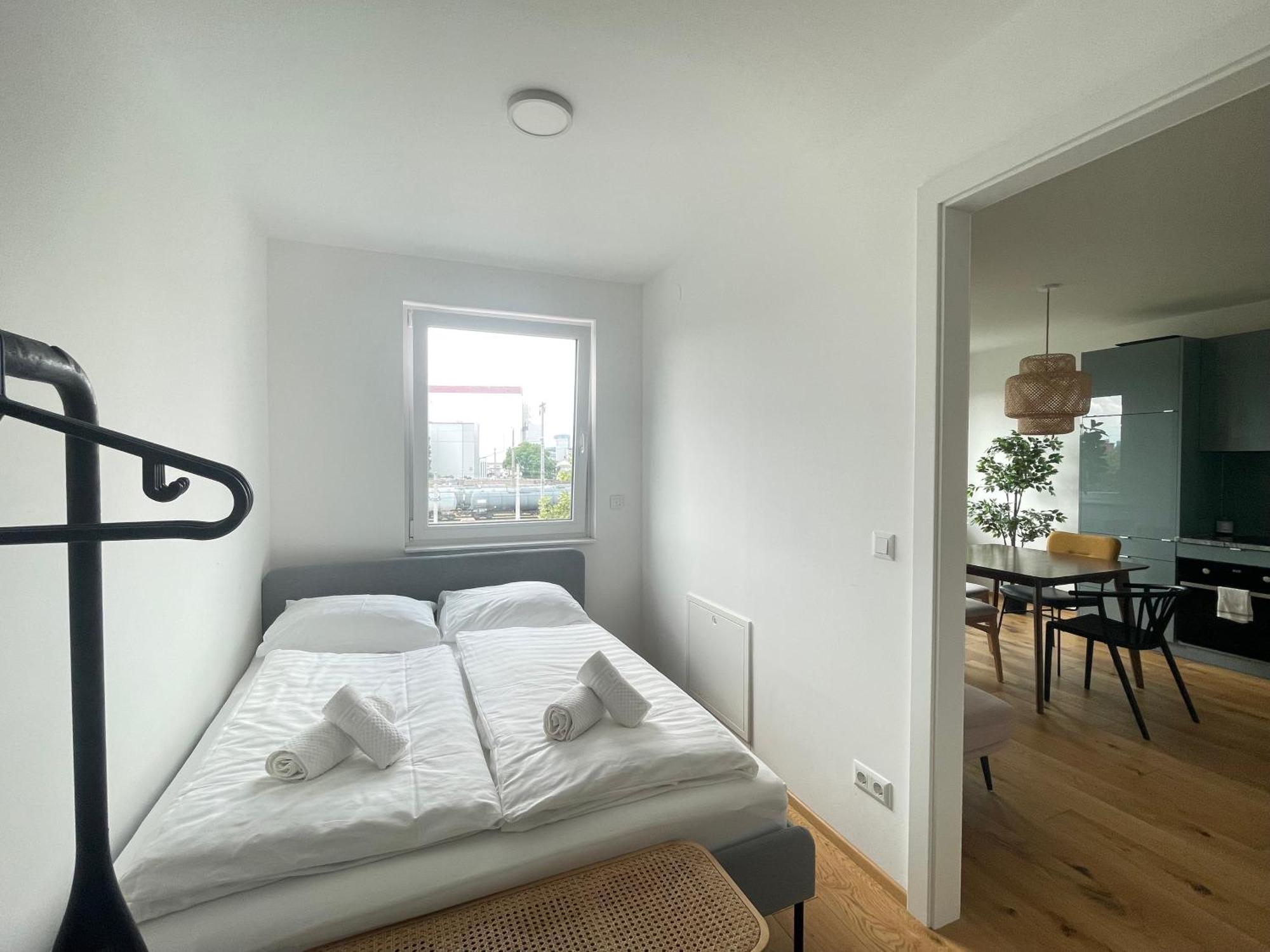 Appartement Stad10 - Very Close To Subway U2 Stadlau Wenen